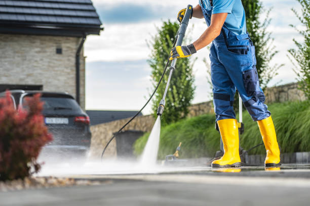 Professional Pressure Washing Services in Oak Park, MI
